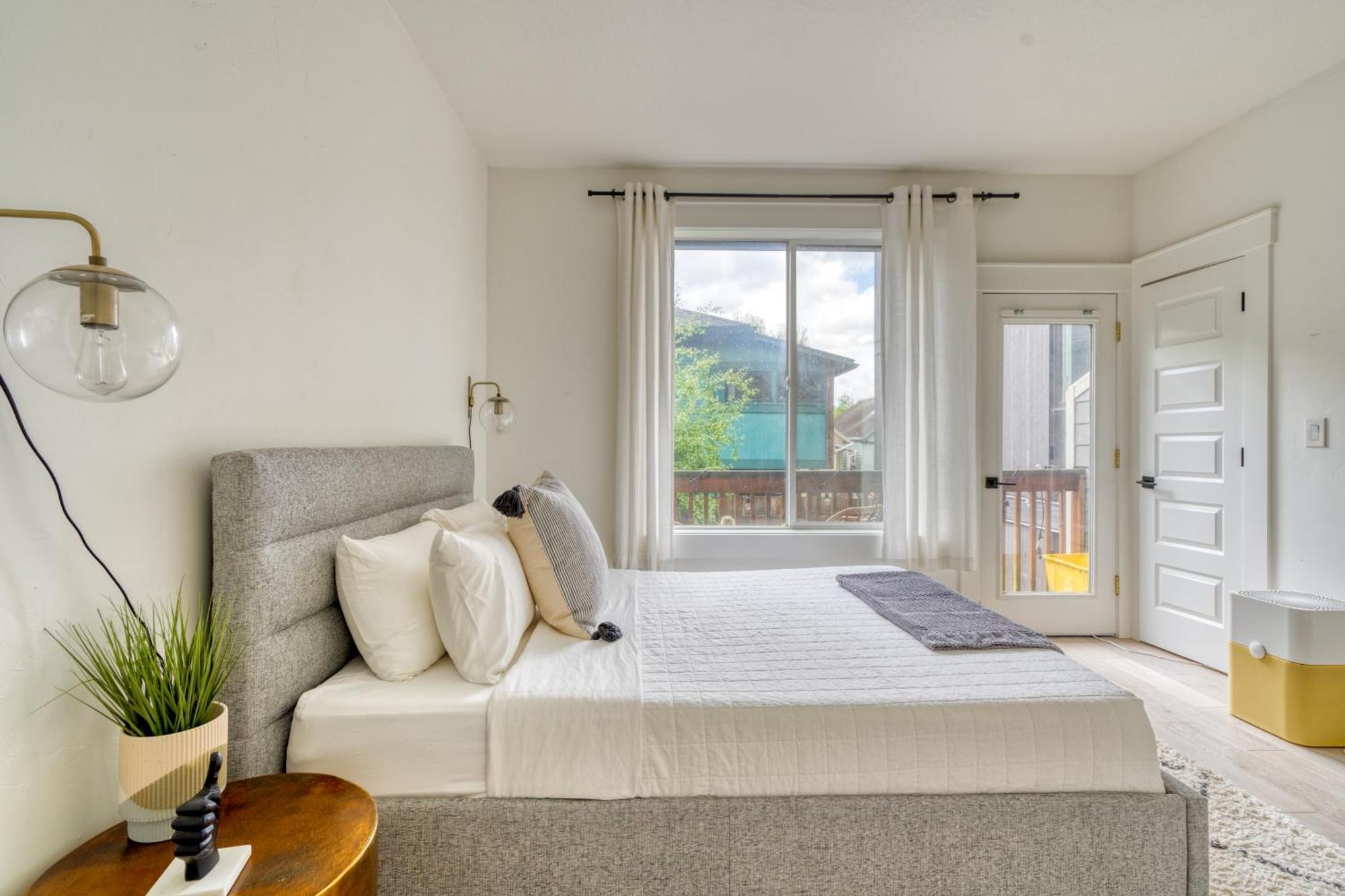 Stay Portland - Perfect Portland Farmhouse Loft - Breweries & Bars 外观 照片