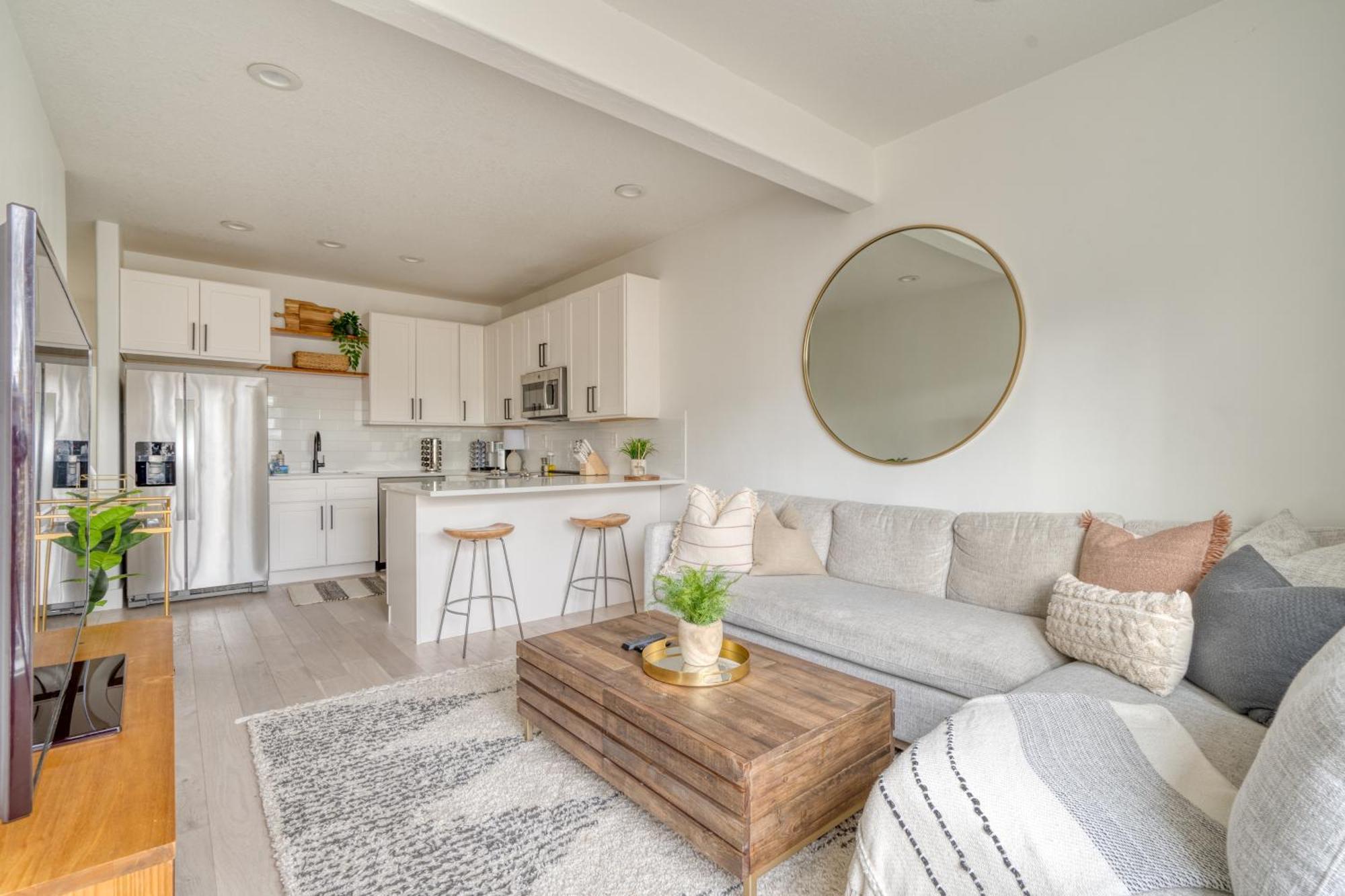 Stay Portland - Perfect Portland Farmhouse Loft - Breweries & Bars 外观 照片