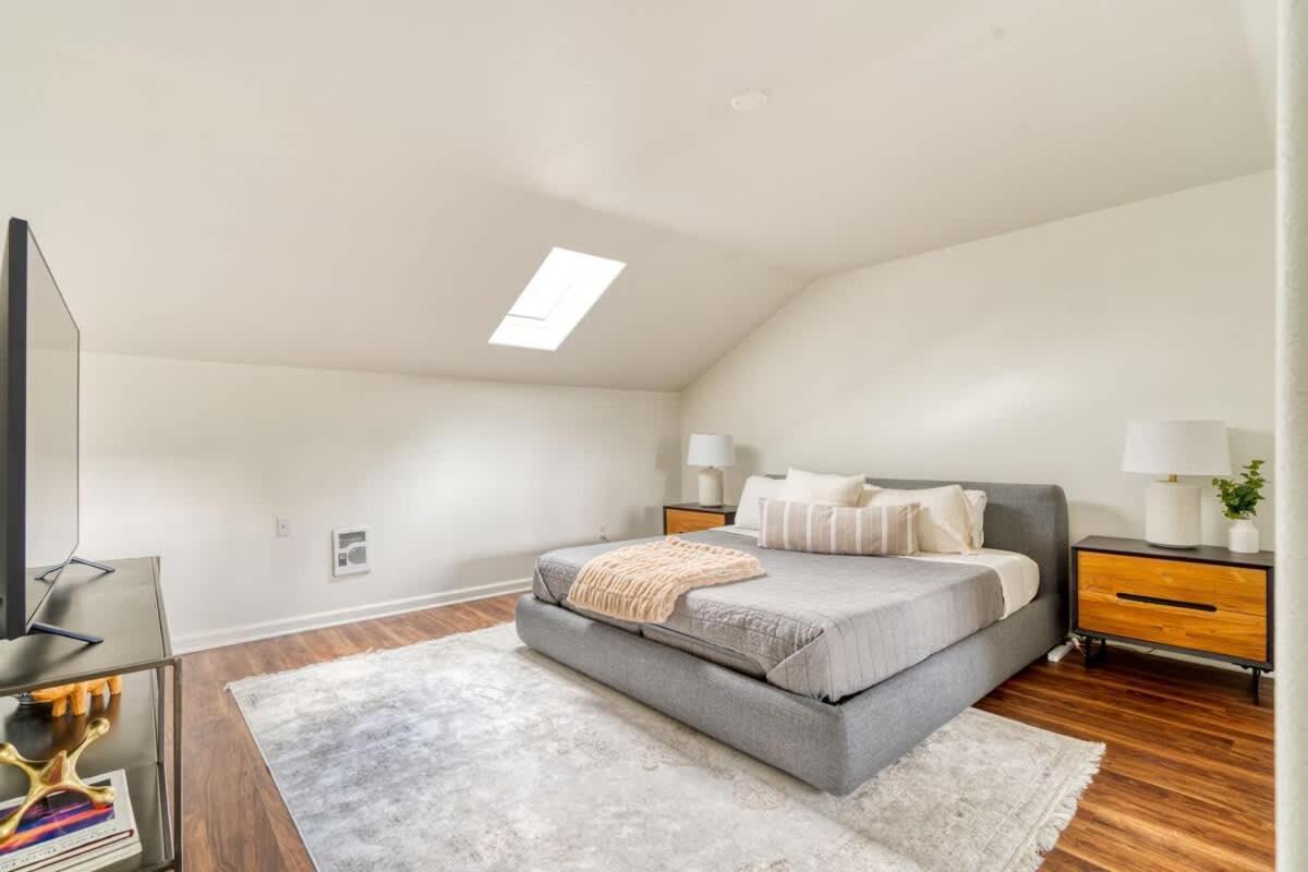 Stay Portland - Perfect Portland Farmhouse Loft - Breweries & Bars 外观 照片